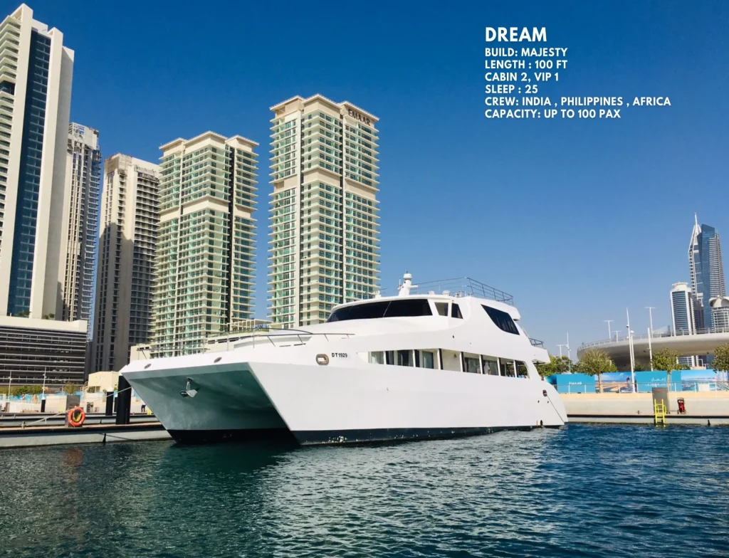 100ft yacht in dubai 5