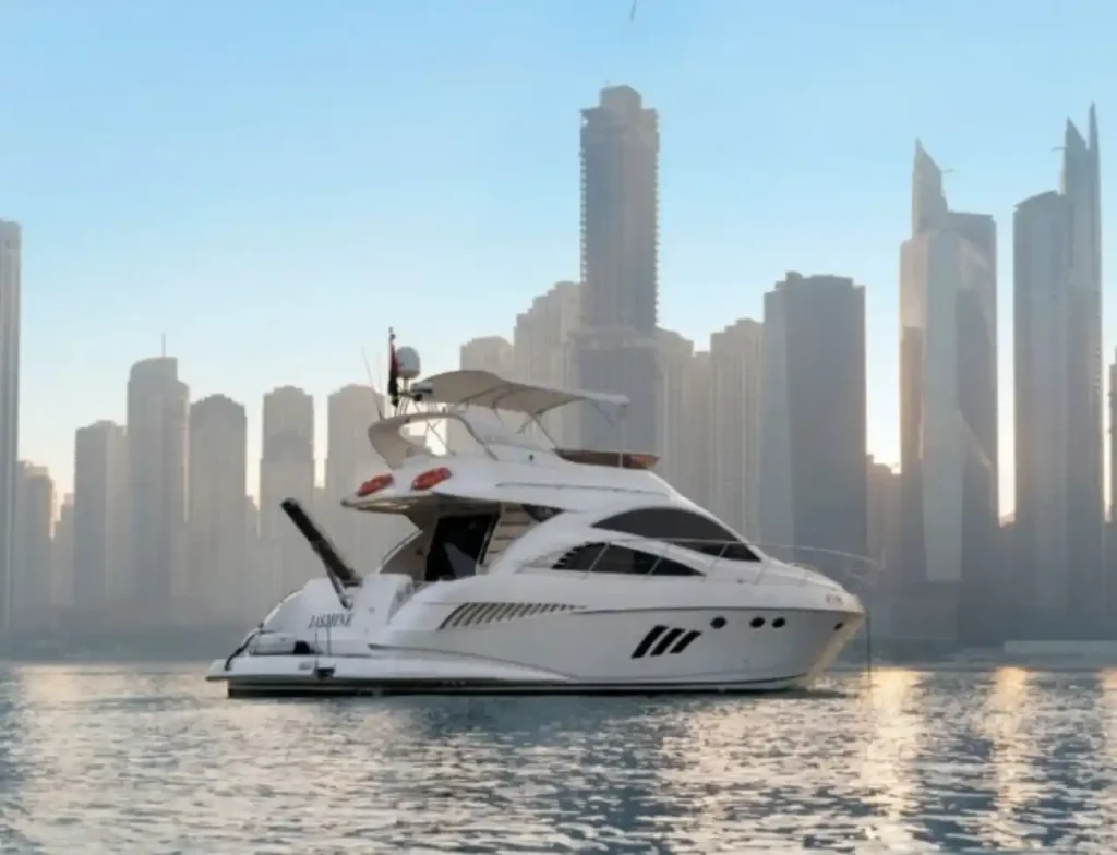 55ft yacht in dubai 1