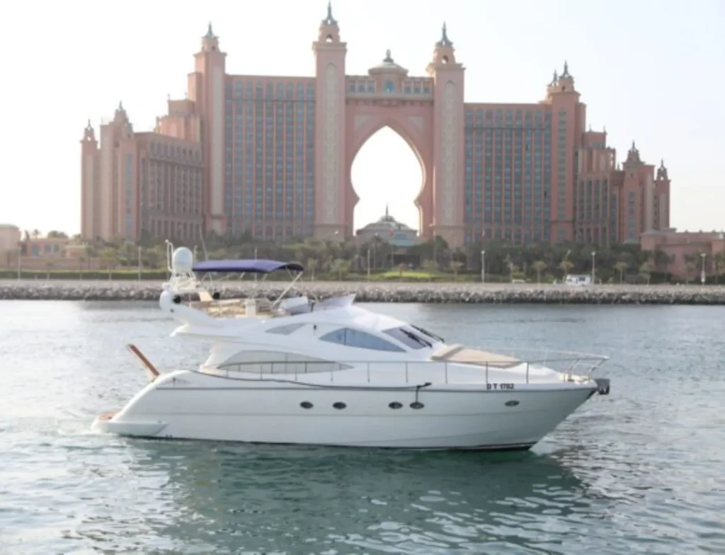 60ft yacht in dubai marina