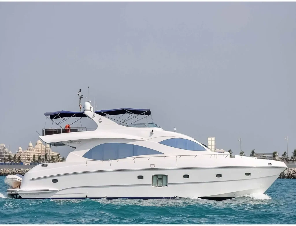 88ft yacht in dubai marina
