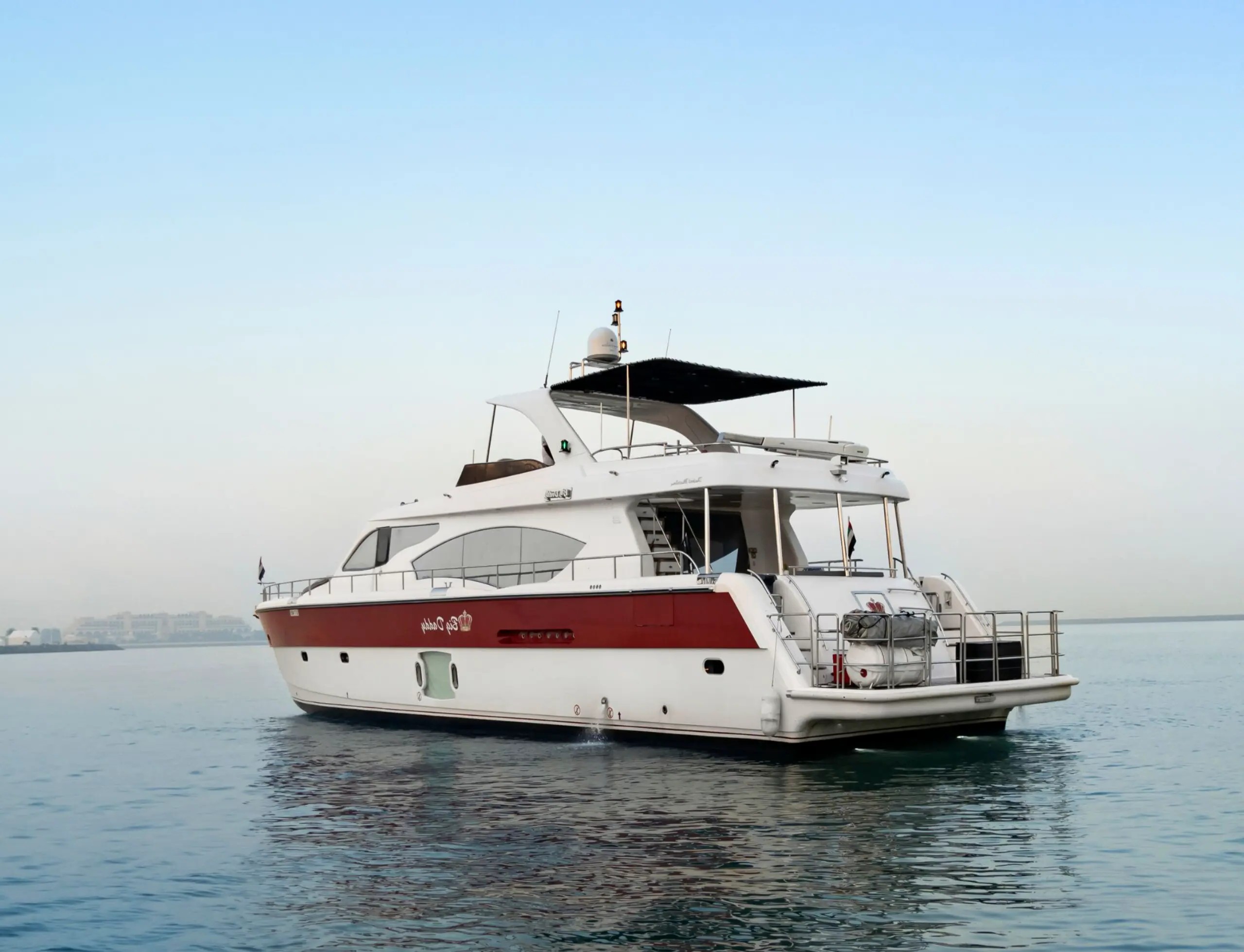 90ft yacht in dubai marina 5