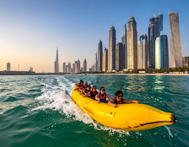 banana ride dubai marina 2