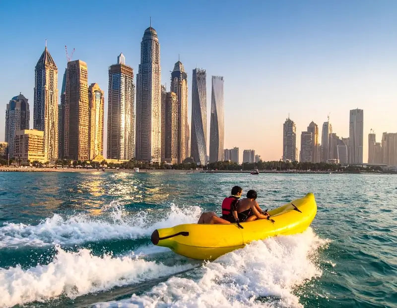 banana ride dubai marina 3