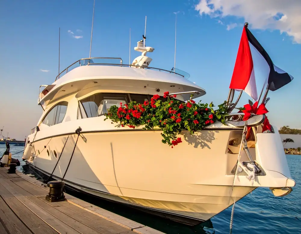 party yacht dubai
